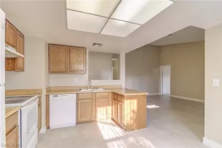 Photo #6: 2298651 Listing 