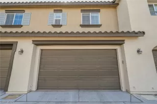 Photo #2: 2298692 Listing 