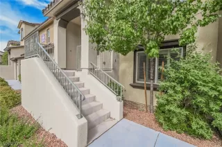 Photo #3: 2298692 Listing 