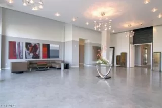 Photo #4: 2298699 Listing 