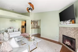 Photo #3: 2298773 Listing 