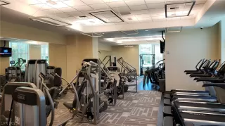 Photo #5: 2298817 Listing