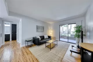 Photo #3: 2298834 Listing 