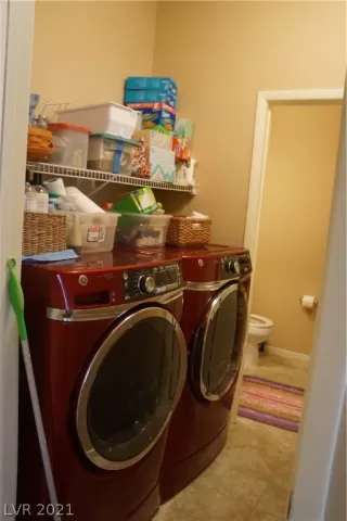 Photo #6: 2298847 Listing 