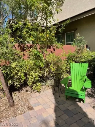 Photo #4: 2298883 Listing