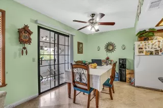 Photo #5: 2298906 Listing