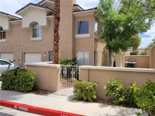 Photo #2: 2298909 Listing 