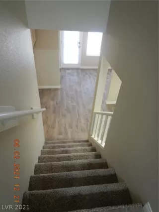 Photo #5: 2298919 Listing 