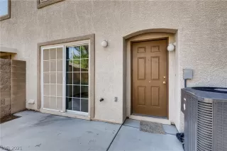 Photo #3: 2298927 Listing 