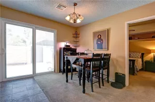 Photo #3: 2298960 Listing