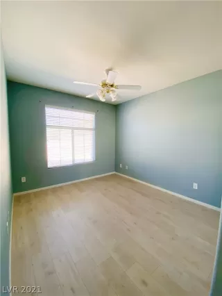 Photo #1: 2298973 Listing 