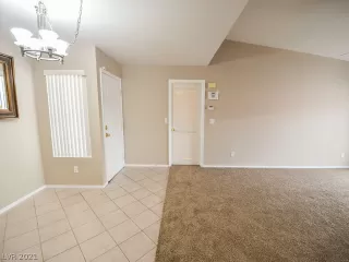 Photo #6: 2299015 Listing 