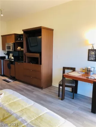 Photo #6: 2299016 Listing 