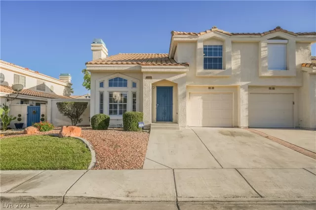 MLS: 2299131 Condo For Sale