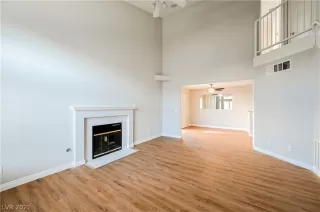 Photo #3: 2299131 Listing 