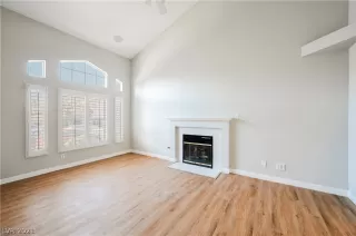 Photo #4: 2299131 Listing 