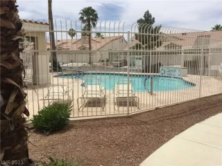 Photo #1: 2299155 Listing 