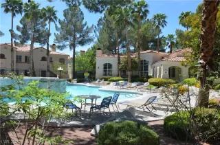 Photo #1: 2299219 Listing 