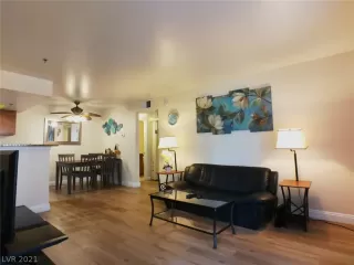 Photo #1: 2299250 Listing 