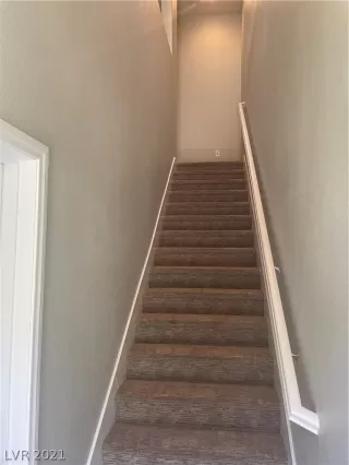 Photo #3: 2299259 Listing 