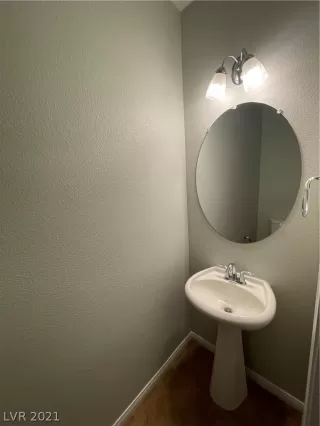 Photo #6: 2299259 Listing 