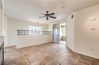 Photo #5: 2299280 Listing