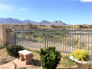 Photo #1: 2299299 Listing 