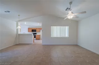 Photo #5: 2299314 Listing 