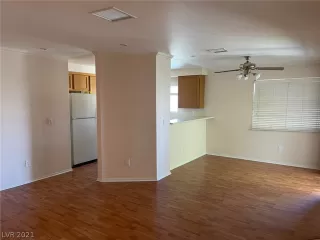 Photo #4: 2299506 Listing 