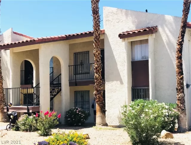 MLS: 2299637 Condo For Sale