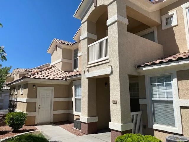 MLS: 2299674 Condo For Sale