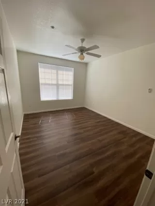 Photo #4: 2299674 Listing 