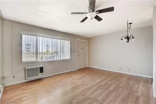 Photo #4: 2299777 Listing 