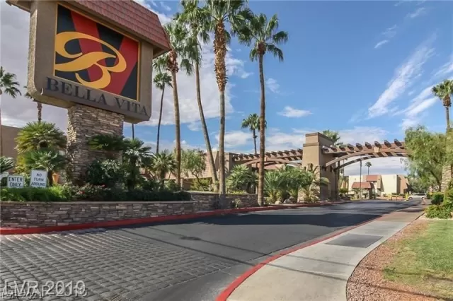 MLS: 2299976 Condo For Sale