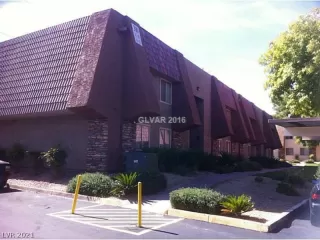 Photo #3: 2299976 Listing 