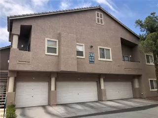 Photo #1: 2299980 Listing 