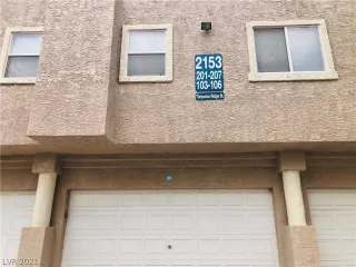 Photo #2: 2299980 Listing 