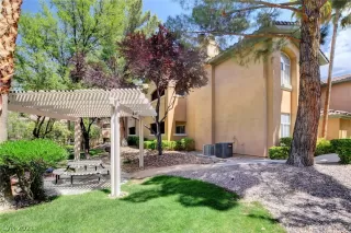 Photo #3: 2300004 Listing 