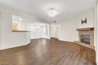 Photo #6: 2300004 Listing 