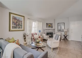 Photo #6: 2300006 Listing