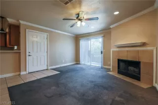 Photo #4: 2300011 Listing