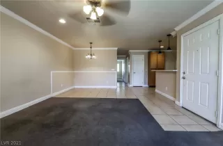 Photo #6: 2300011 Listing