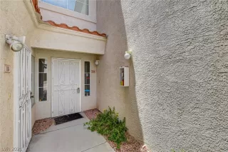 Photo #2: 2300031 Listing 