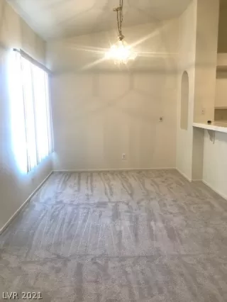 Photo #4: 2300117 Listing 