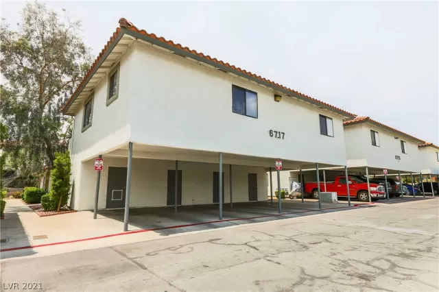 MLS: 2300126 Condo For Sale