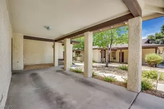 Photo #1: 2300137 Listing