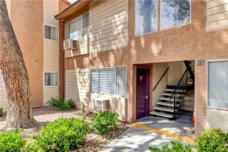 Photo #2: 2300165 Listing