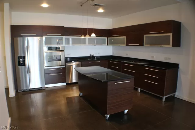 MLS: 2300204 Condo For Sale