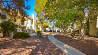 Photo #2: 2300314 Listing