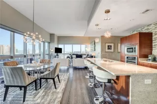 Photo #1: 2300317 Listing